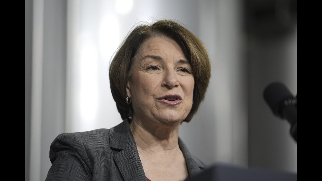 WATCH: Sen. Klobuchar visits Duluth to highlight how the ICE surge affects school attendance