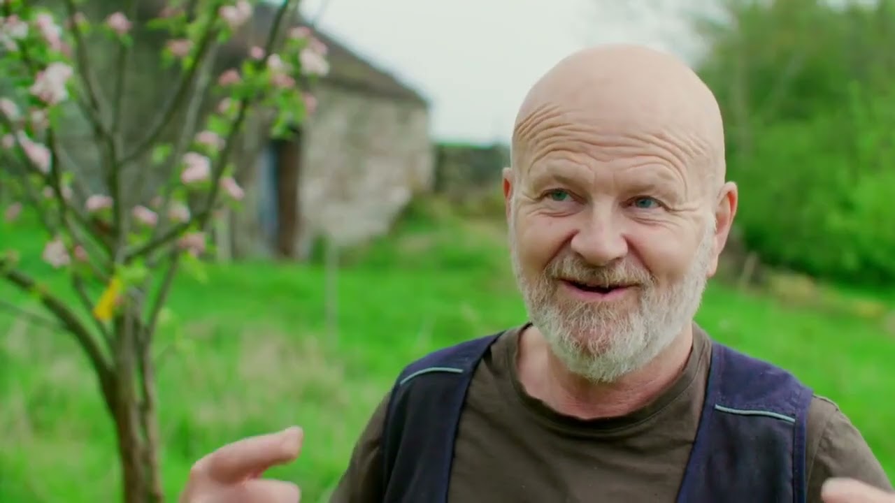 George Clarkes Amazing Spaces S13E03 | Dystopian Glamping Site and Luxury Camper
