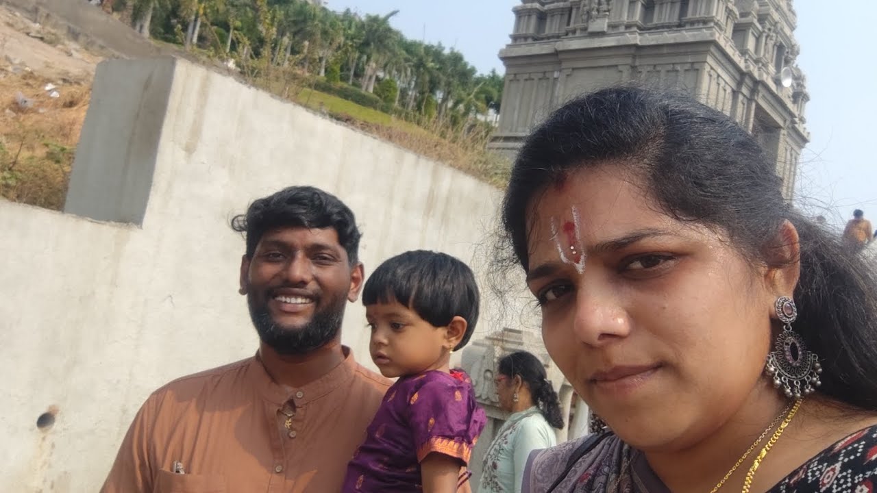 యాదగిరి శ్రీలక్ష్మీనరసింహ స్వామి వారిని సంక్రాంతి రోజున దర్శించుకున్నాం#subscribe#viral