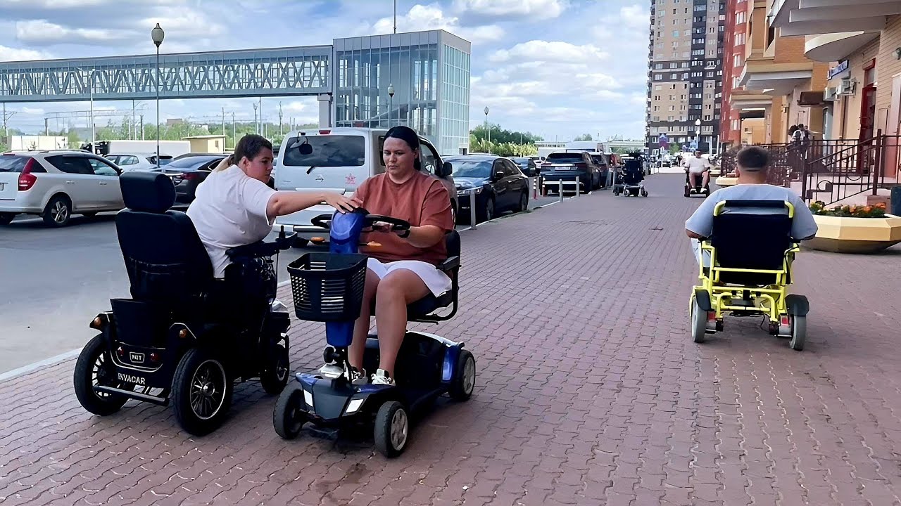 ПРОВОДИМ ТЕСТ ДРАЙВ📣 КОЛЯСОК И СКУТЕРА МЕТ INVACAR, МЕТ NOVA, МЕГА ОПТИМ, МТ-40, VERMEIREN TRACER💫