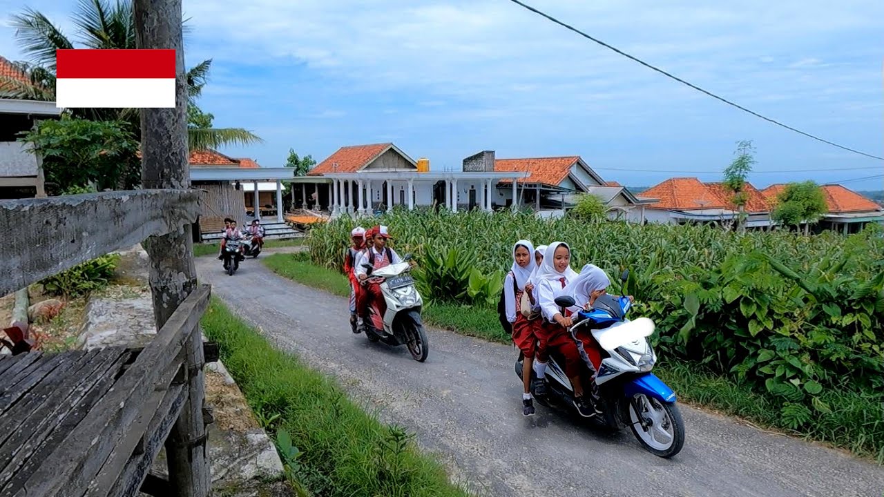 village life in indonesia, 30 minutes walk in Madura village, rural Indonesia