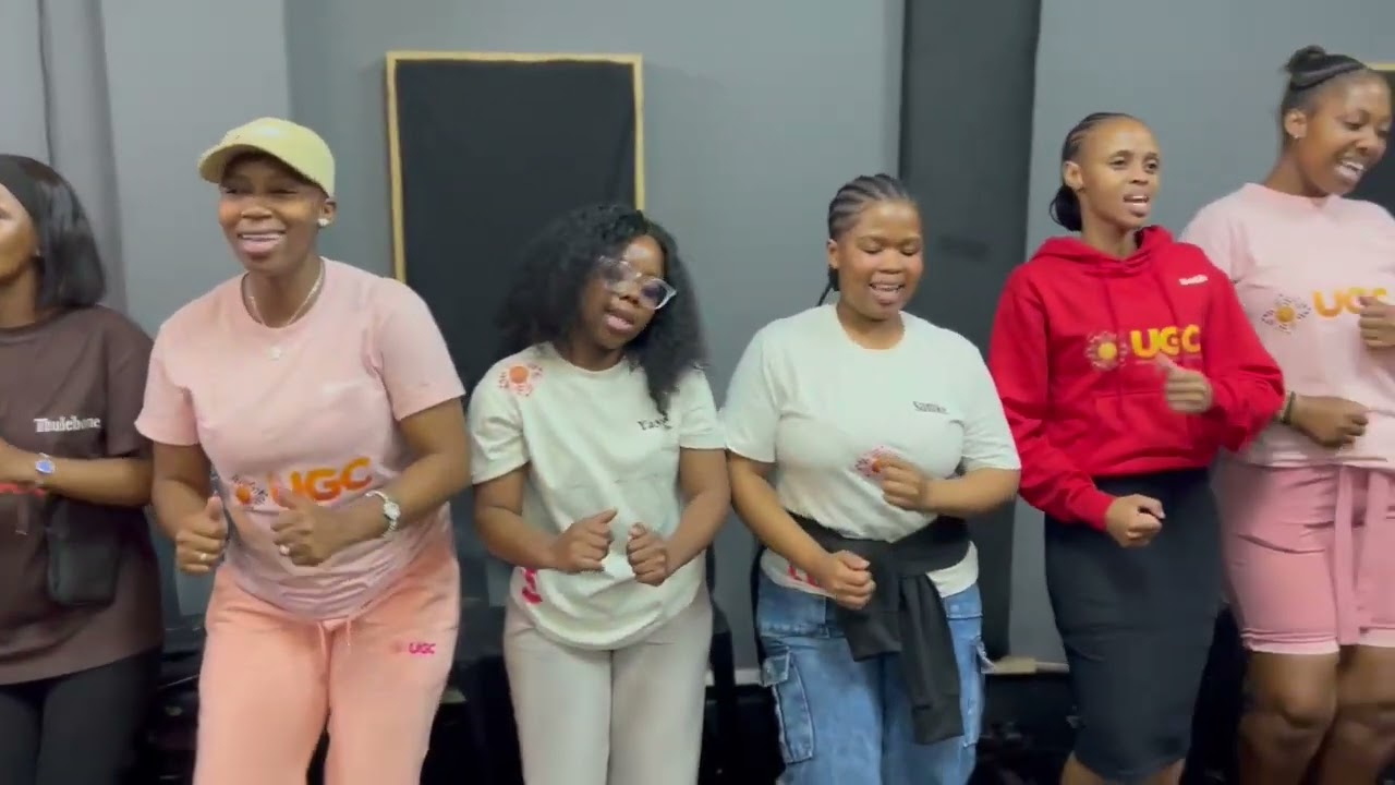 Umlazi Gospel Choir The Original - NGIYABONGA JES0