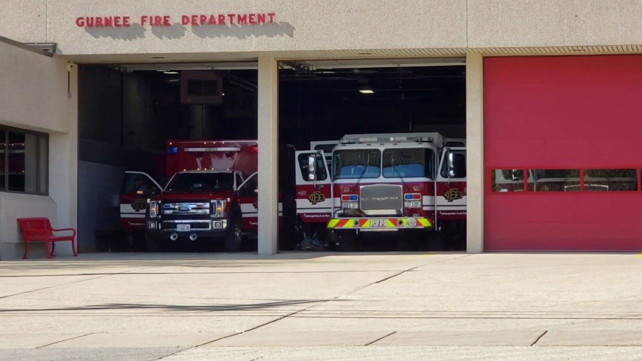 Gurnee FD Ambulance 1345 and Engine 1311 Responding