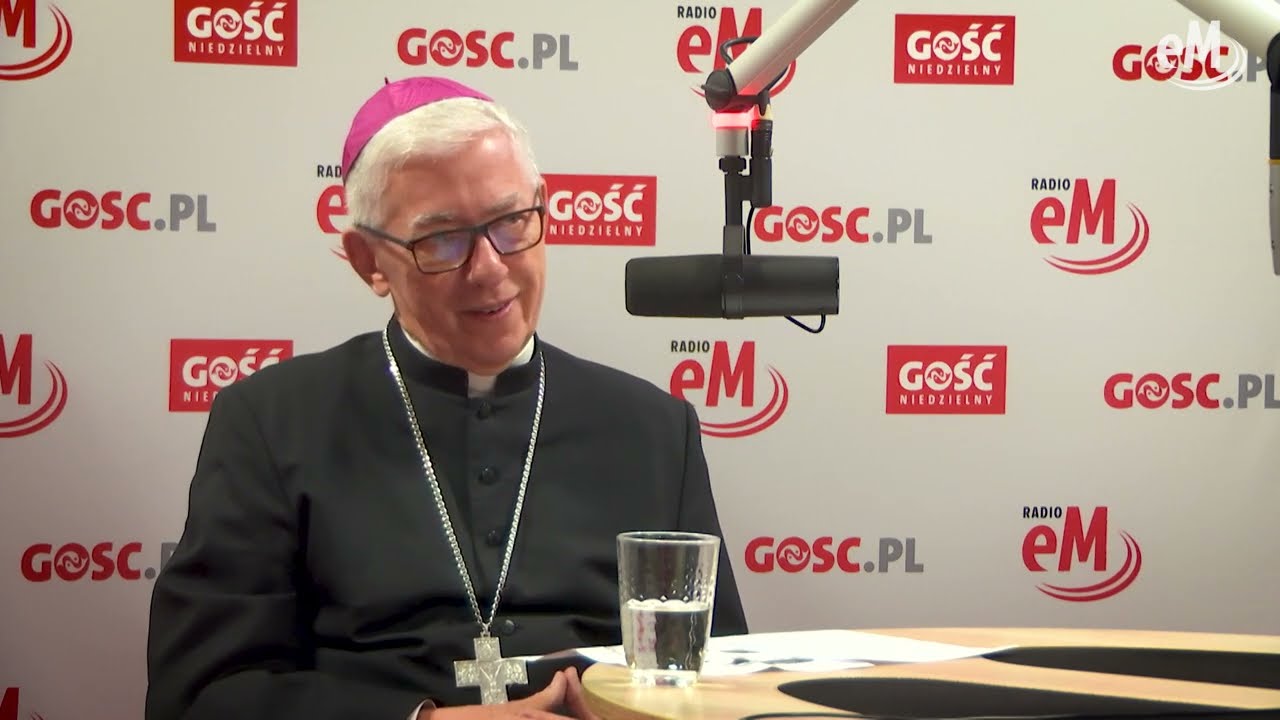 Abp Wiktor Skworc: Spotkanie opłatkowe to okazja do dzielenia się wiarą i wsp&oacute;lnego śpiewania kolęd