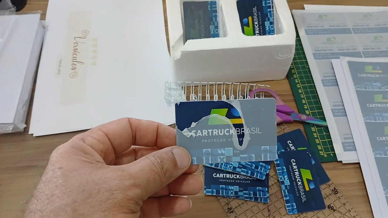 🤯 Tomei um baita prejuízo! Maquina de corta crachá manual 2025 | Gráfica Rápida