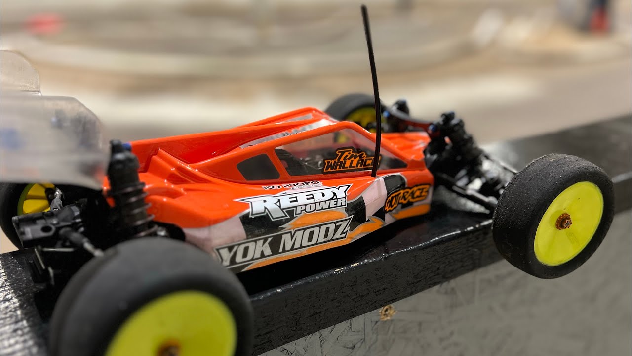 2CRC 13.5 4WD A-Main Race