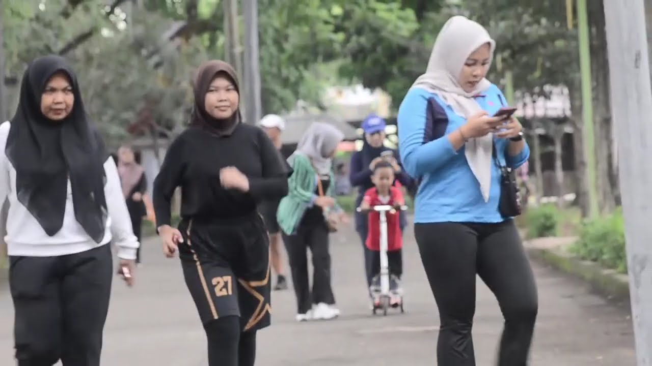 JOGGING DI ALUN ALUN