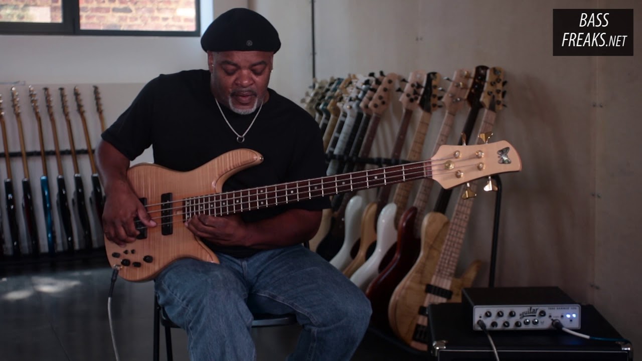 Fodera Monarch Standard  Live Demo - BassFreaks.net