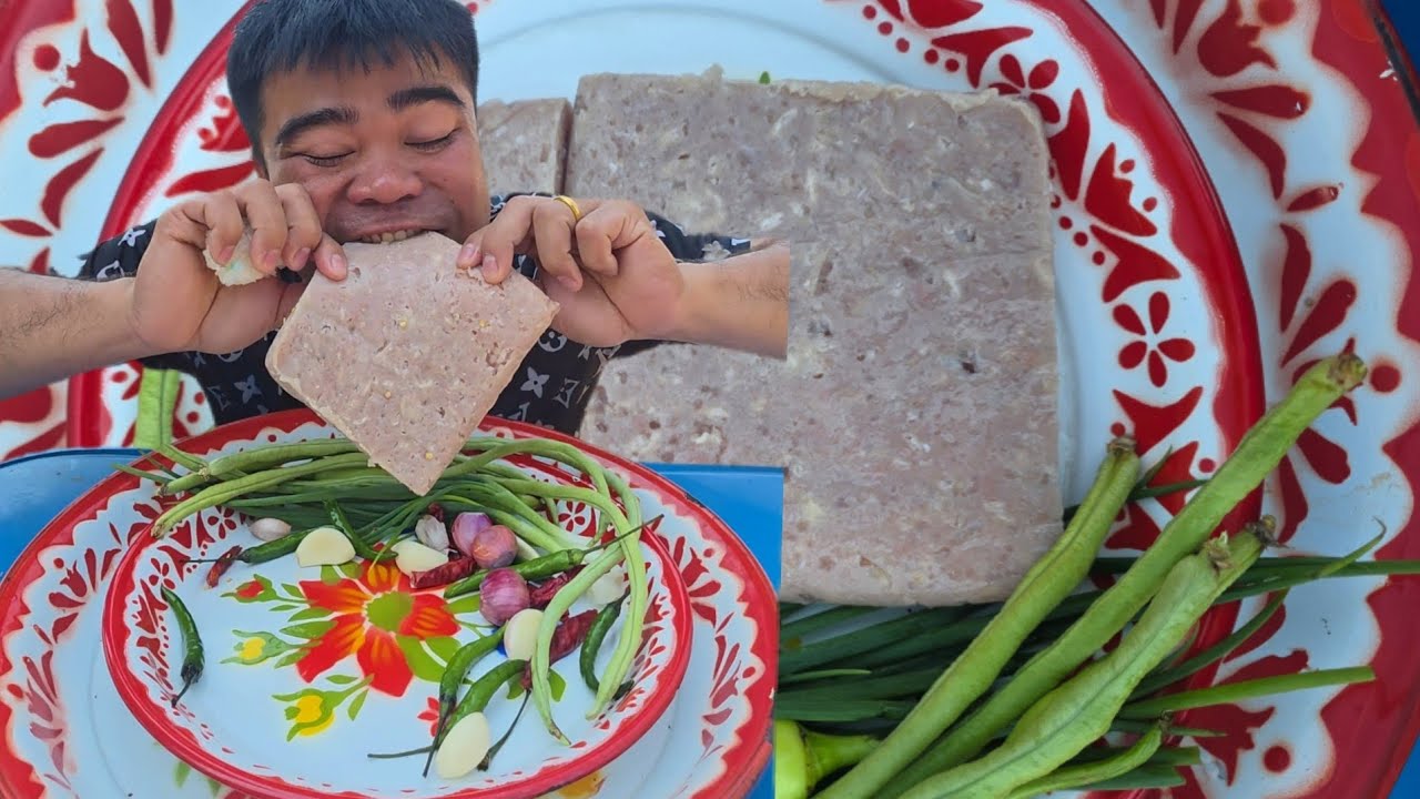 ส้มแผนปลากินกับพริกสดๆแซบๆ