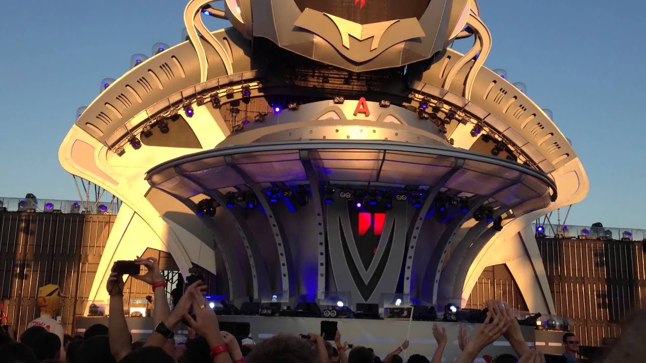Skrillex LIVE @ AlfaFuturePeople festival, Nizhny Novgorod 12.07.2014