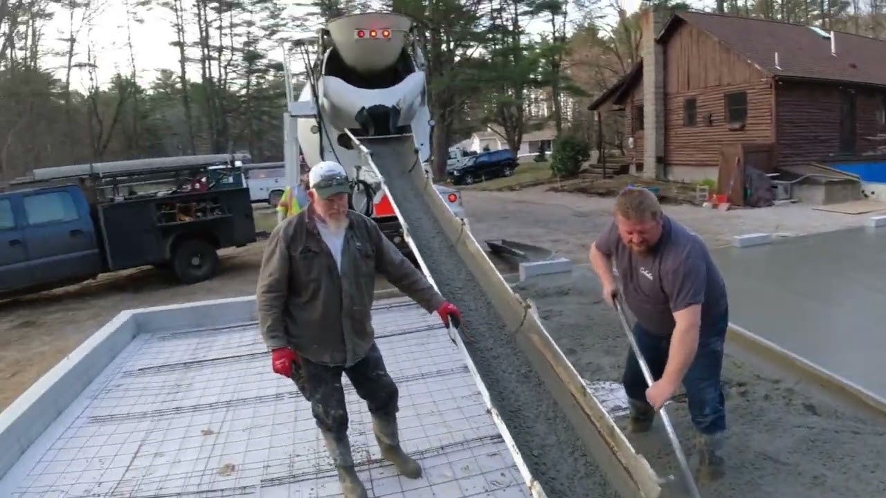 2023 Garage Floor Pour 40' x 28' with NEW GUY