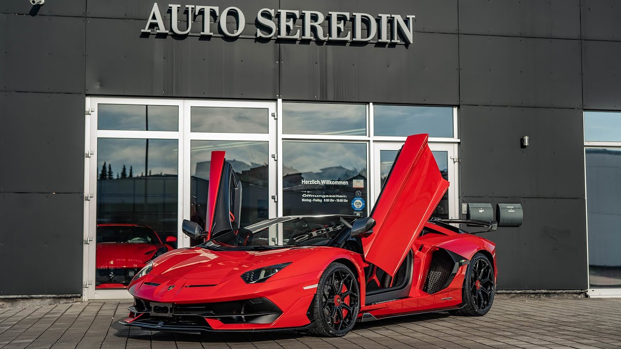 LAMBORGHINI AVENTADOR SVJ ROADSTER  