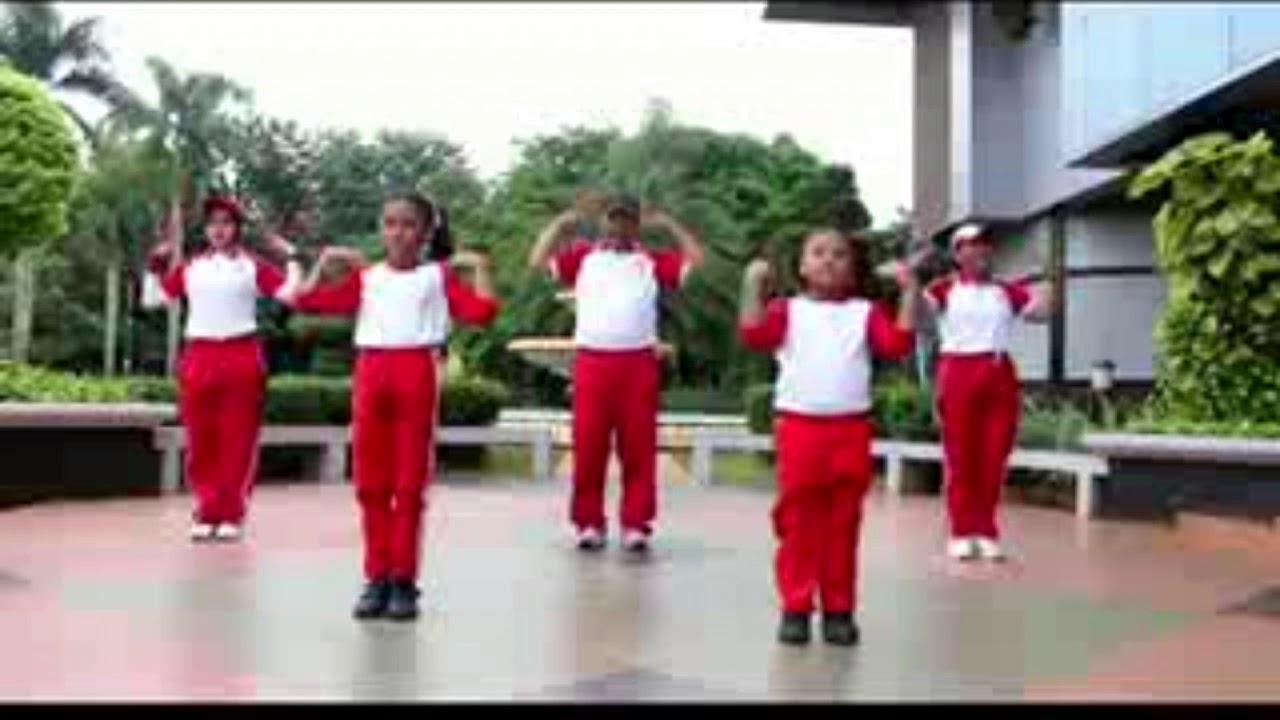 Senam Guru & Anak CINTA INDONESIA