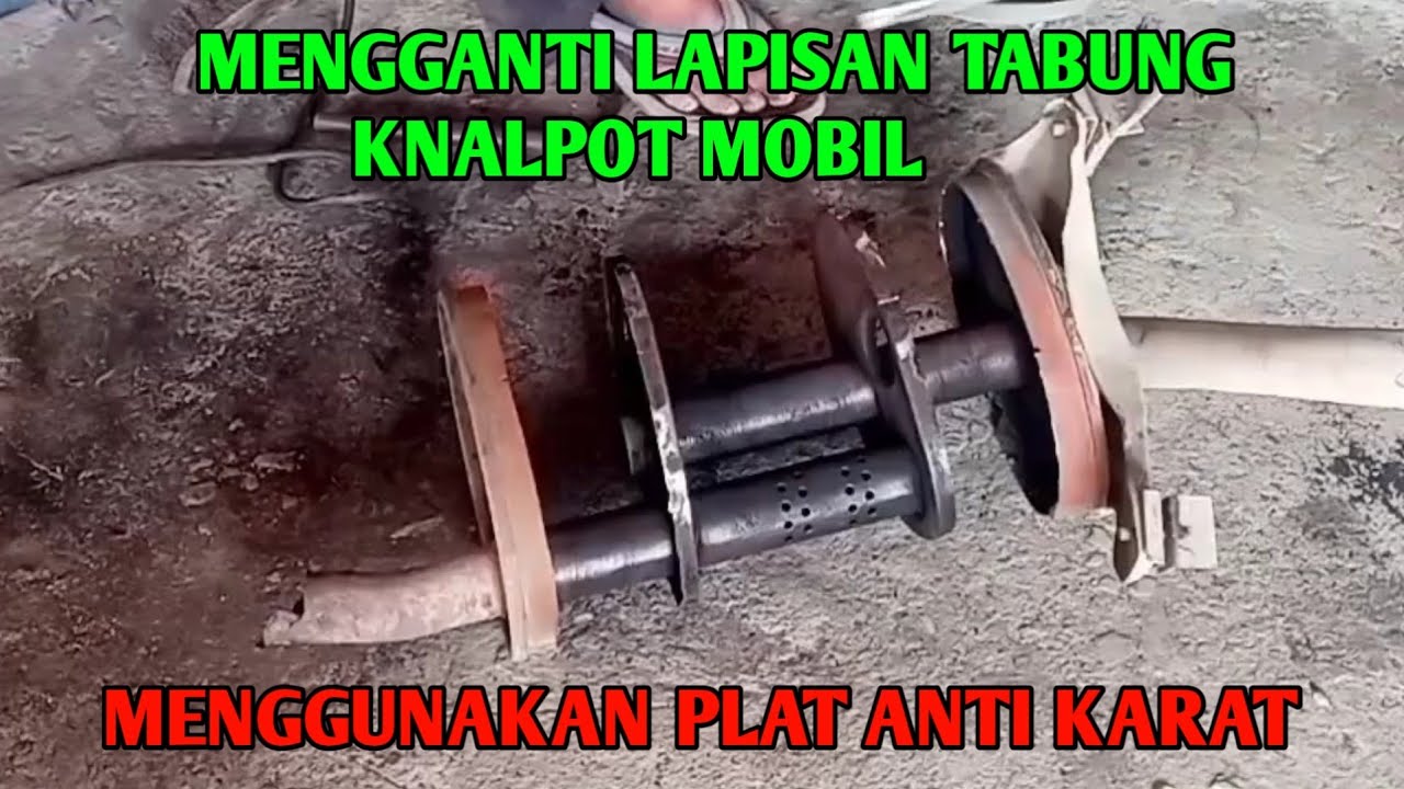 Proses Ganti Lapisan Tabung Knalpot Mobil
