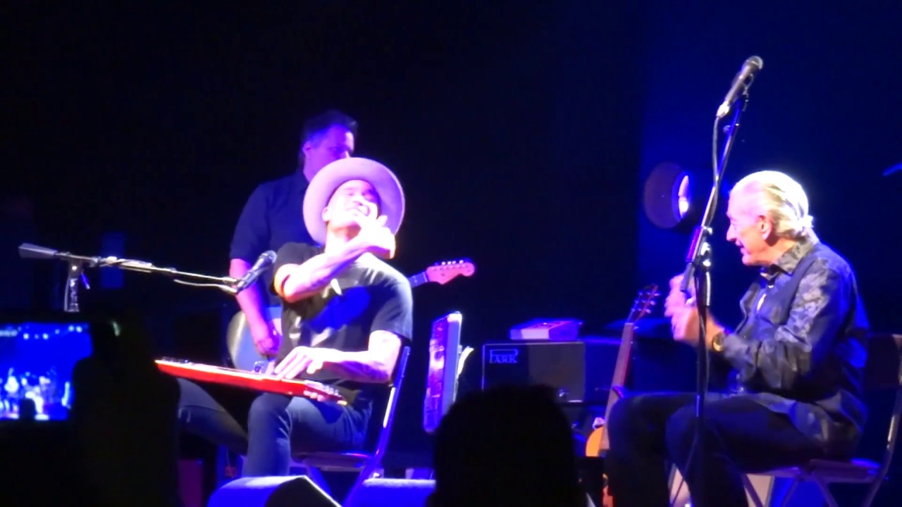 Ben Harper & Charlie Musselwhite - live @Fabrique Milano Italy (full show) April 24, 2018