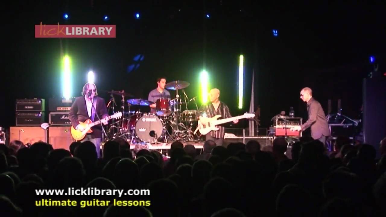 Joe Bonamassa - Walk In My Shadow - Live @ The Junction