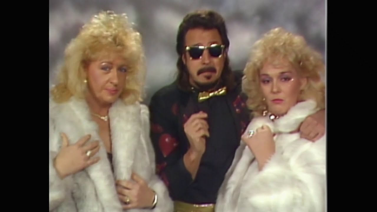 Glamour Girls Custom WWF Entrance Video