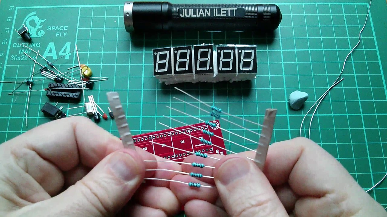 Fairly Easy - Frequency Counter - Electronic Kit Build (part 1)