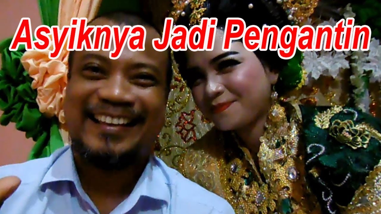 ALUNAN LAGU BUGIS DI MALAM MAPPACI PERKAWINAN ADAT BUGIS MAKASSAR