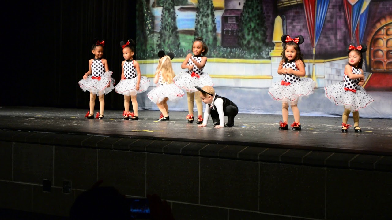 Dance Recital Gone Wrong!!!!!!!!!!!