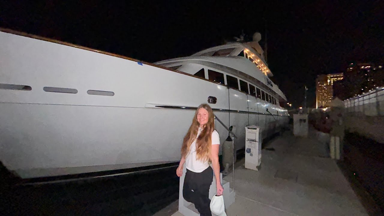 Dive Yacht in Mexico, Costa Rica, and Panama Canal