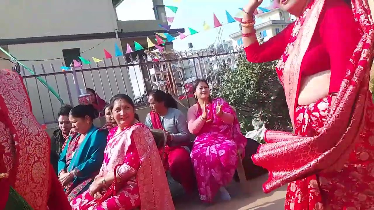 salambhu tar rateuli jhalko balaram sir ...ra Sathi haroo