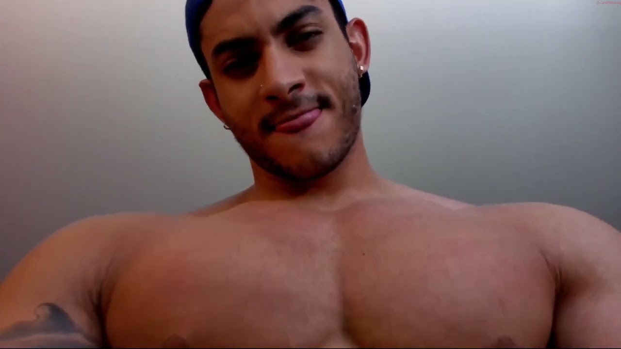 Latino Hunk Pec Bounce