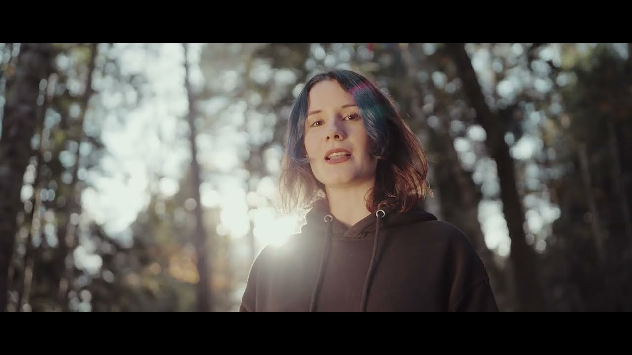 Suzanne Belaubre - Si je suis un arbre (Clip officiel)