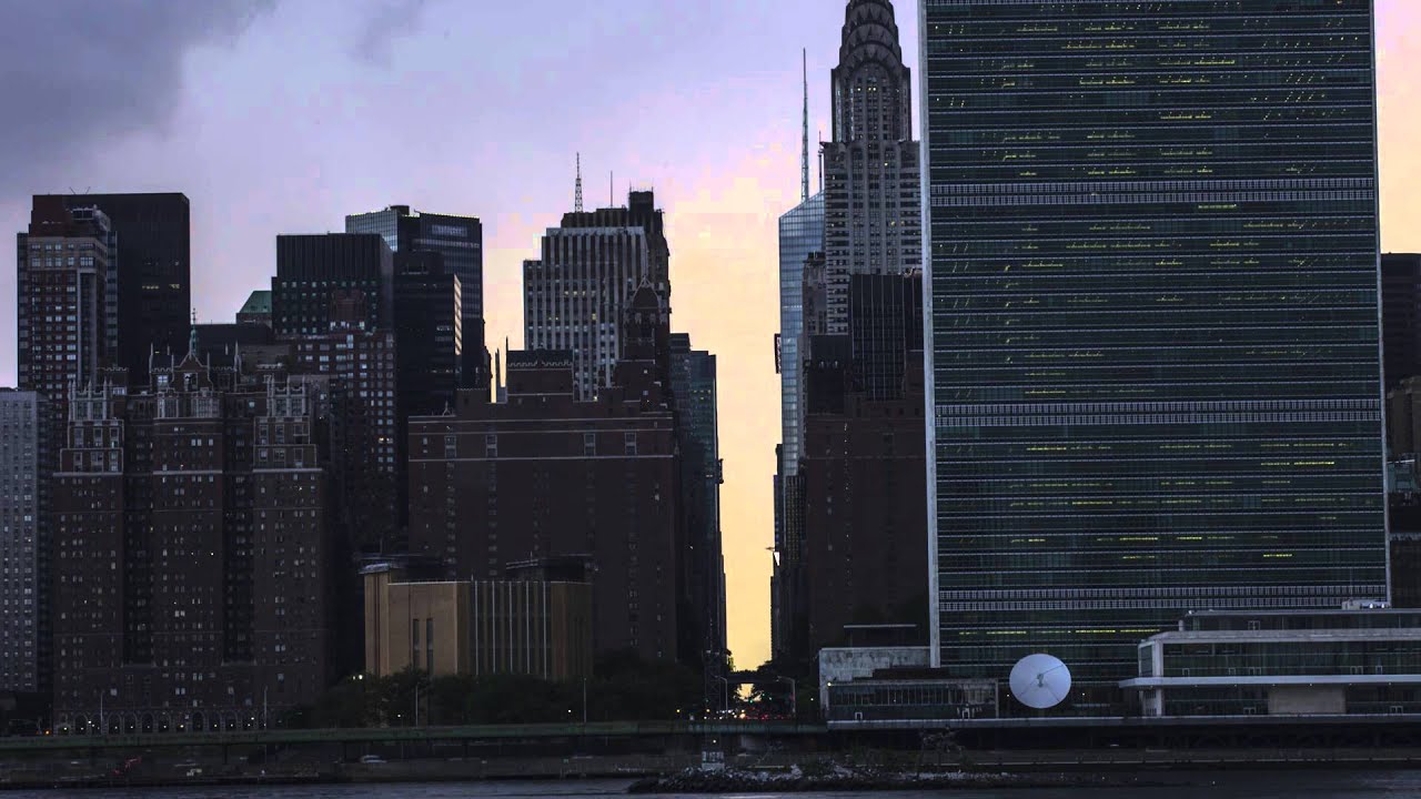 Manhattanhenge in 1 Minute