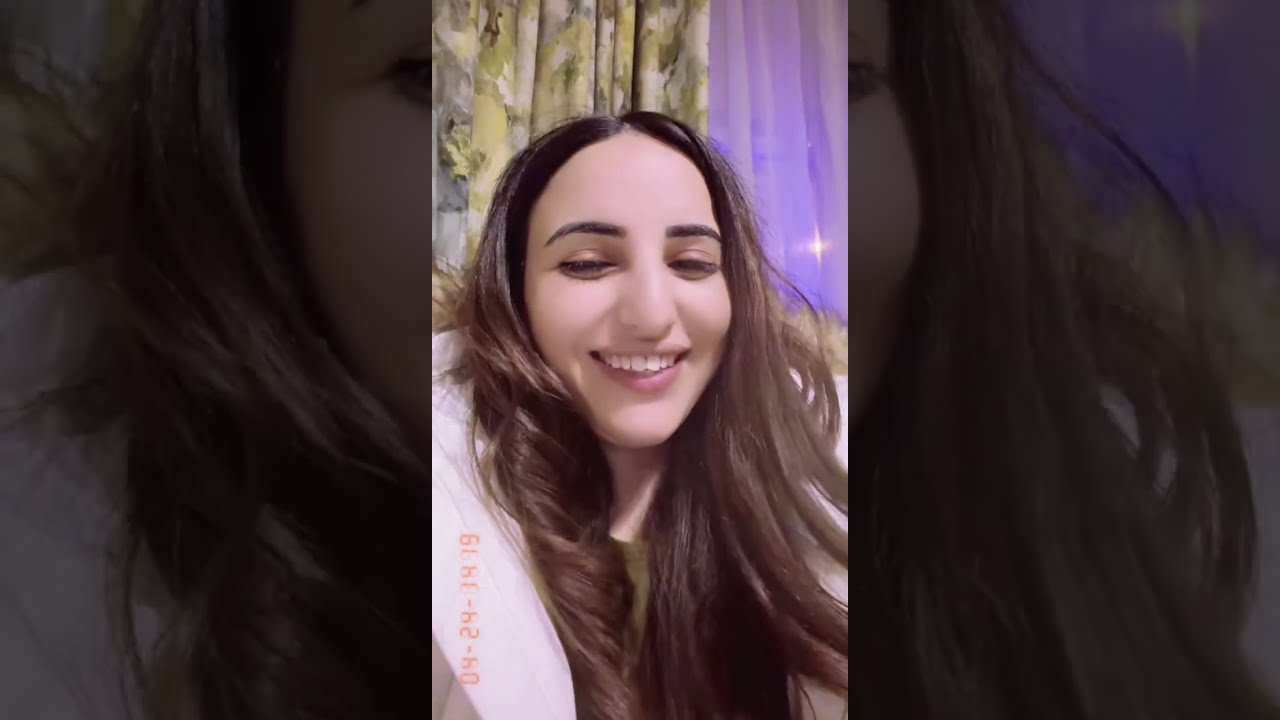 HAREEM SHAH NEW VIDEO #HAREEMSHAH #LOVE 