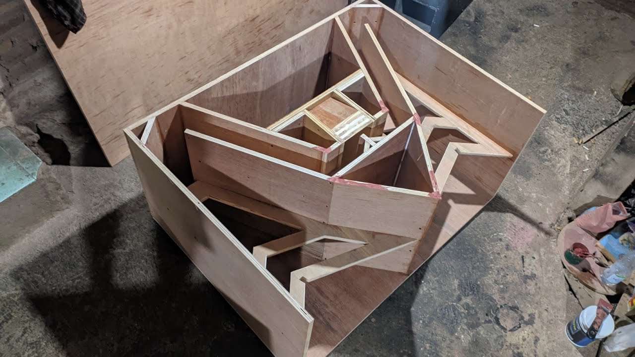 Ukuran box Wbin horn 18 inc single suaranya mantep lur