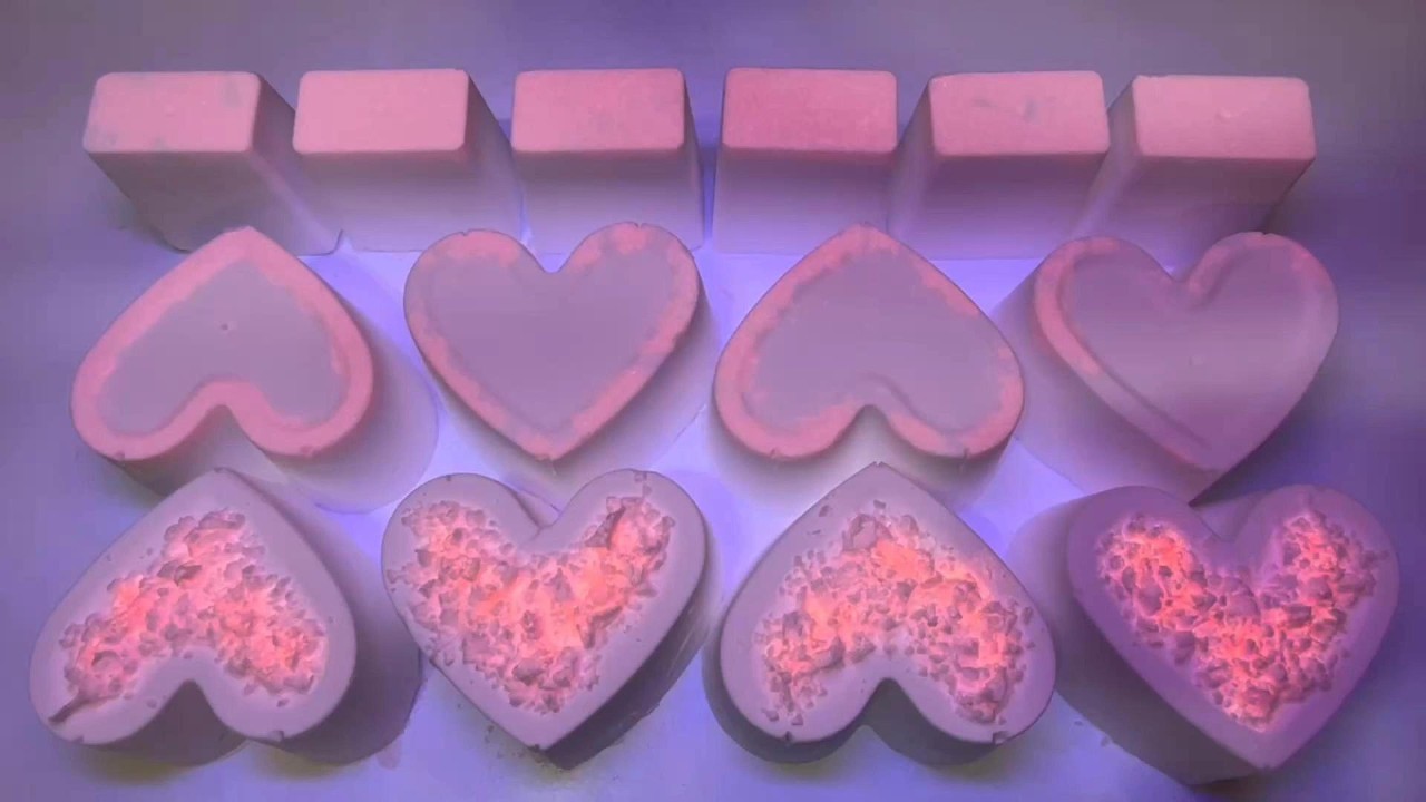 ASMR baking soda | Satisfying Neon Heart Crush 💖