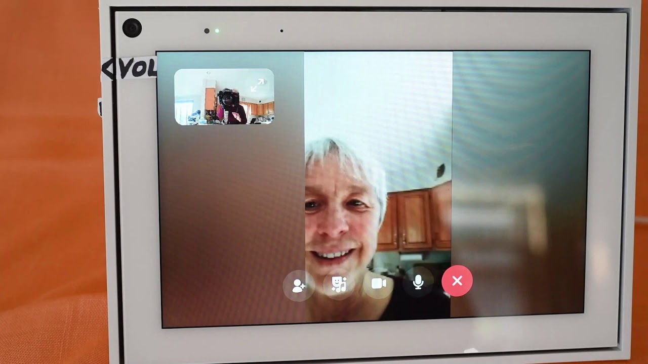FB PORTAL for Video Chatting Review
