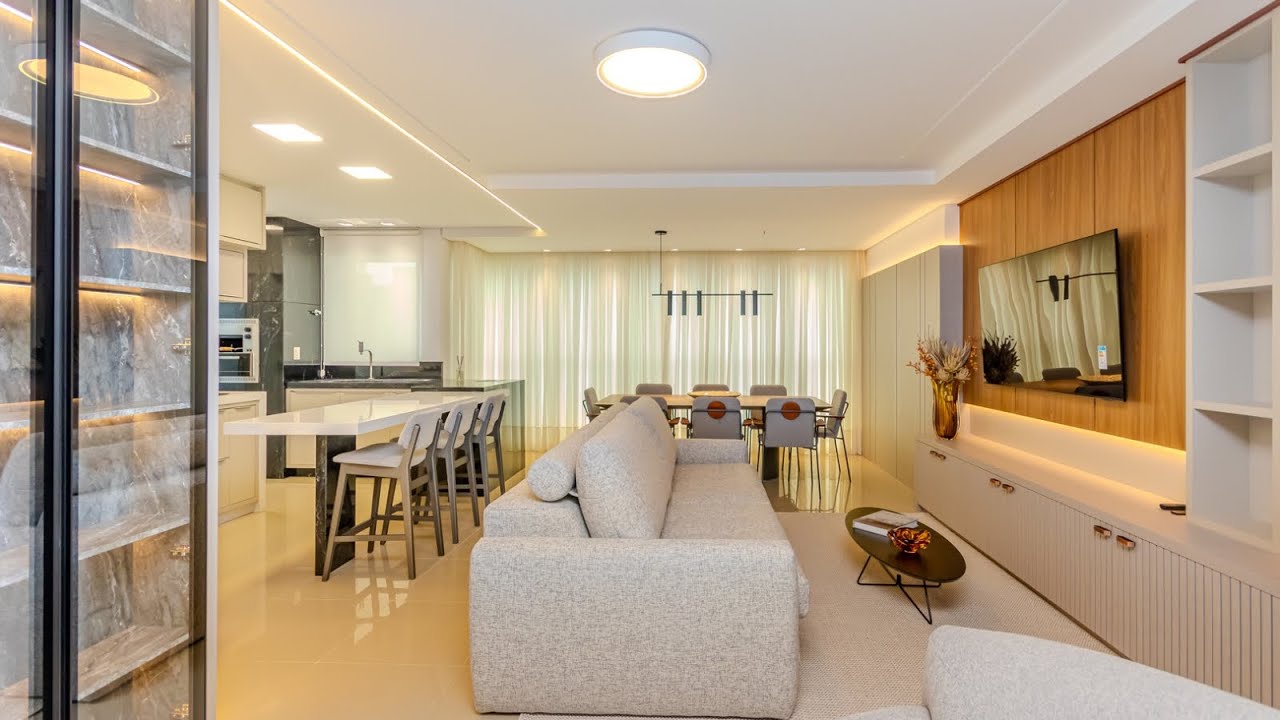 Apartamento finamente mobiliado no coração de Balneário Camboriú.