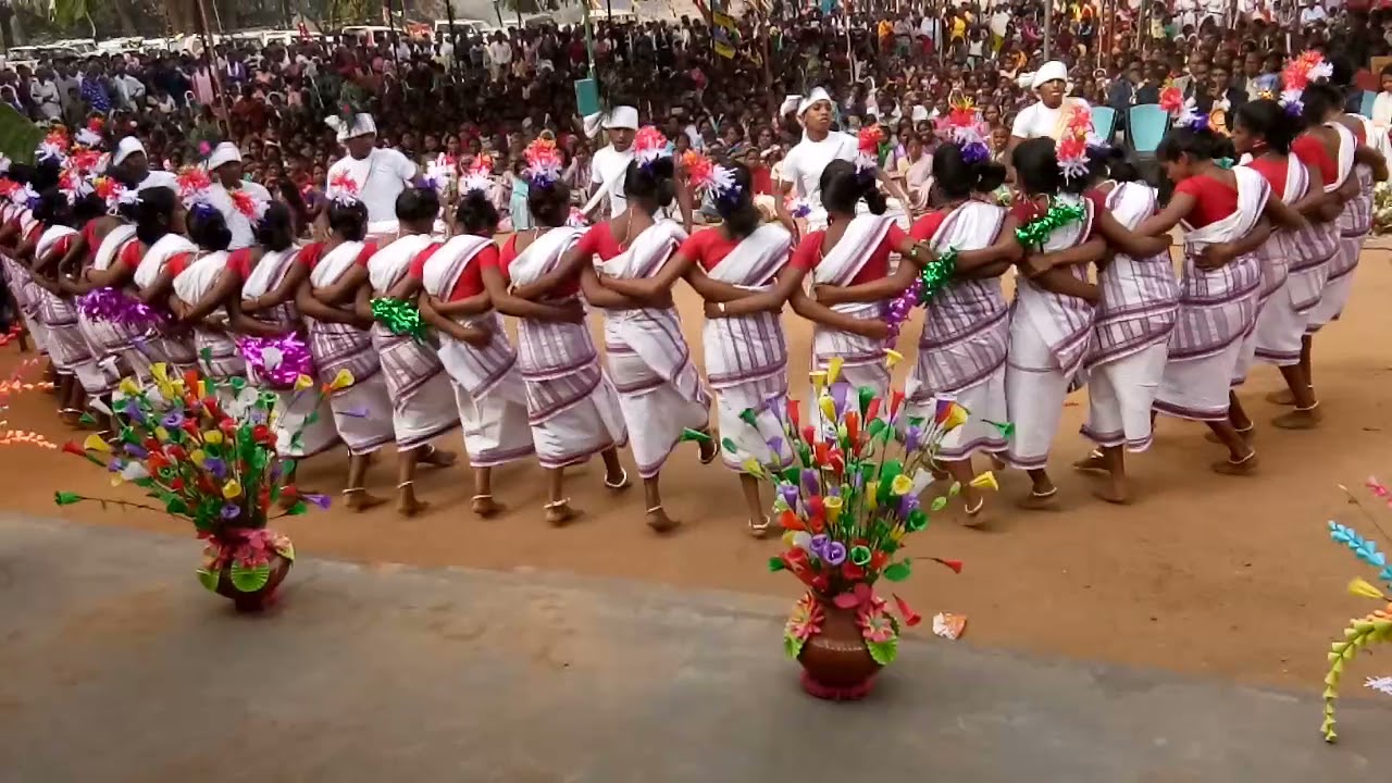 Adivasi dance