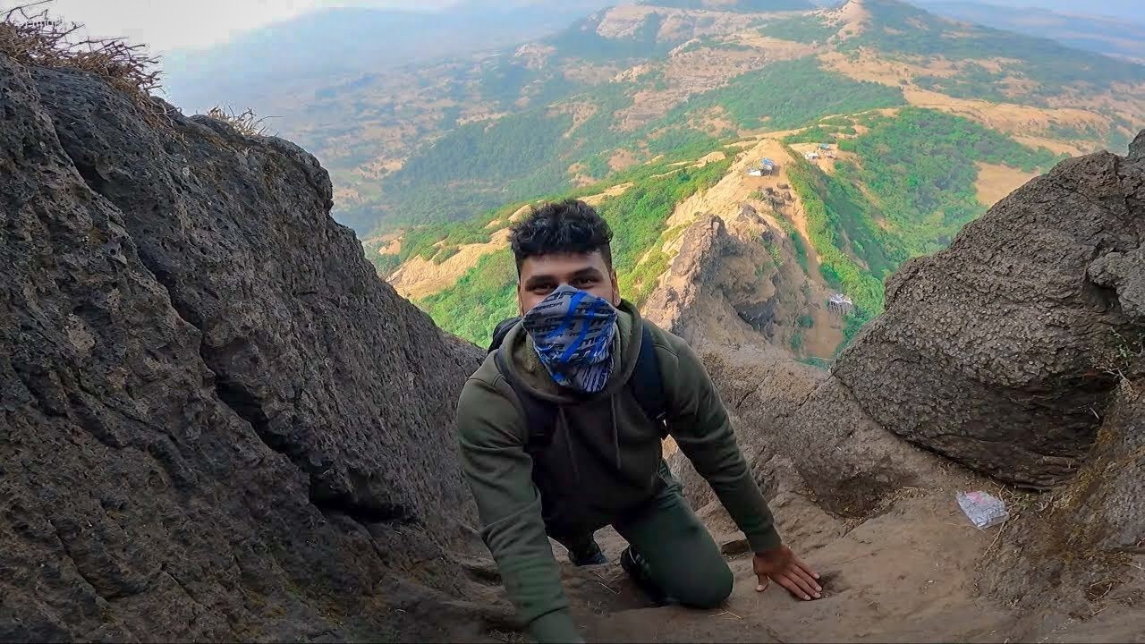 Harihar fort Trekking on 80°inclined stairs |Most dangerous place|Telugumotovlogs Day-2 |Srimansunny