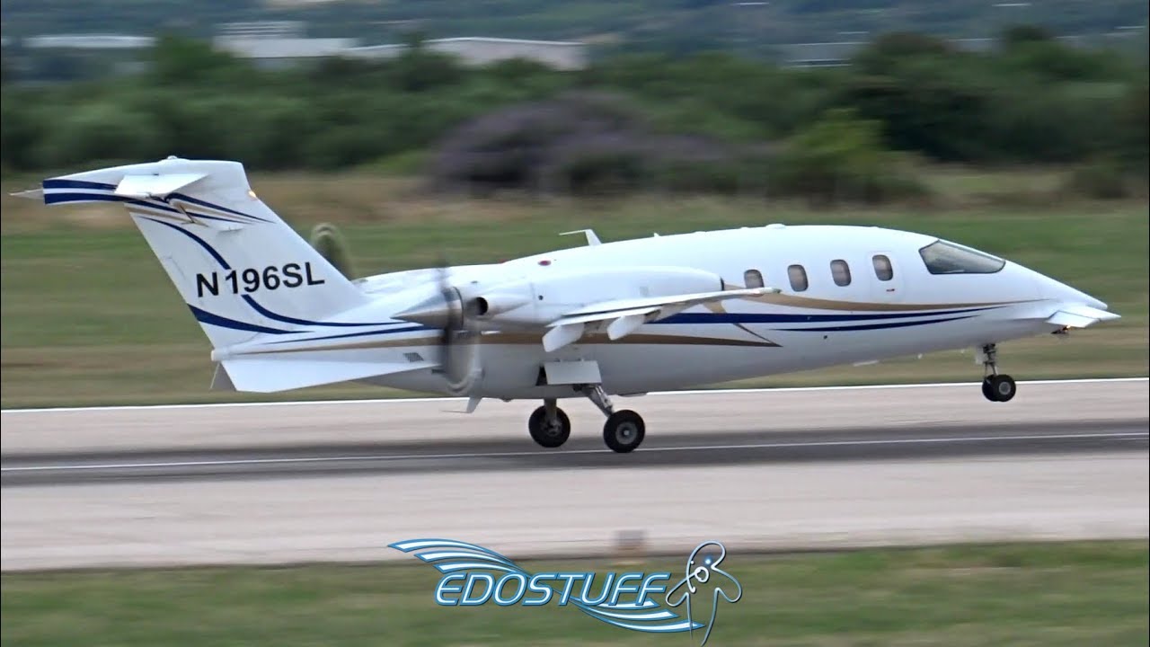 Piaggio P-180 Avanti II Close-up Takeoff!