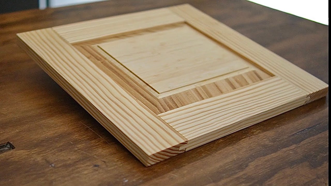 Cómo hacer una puerta de tablero 