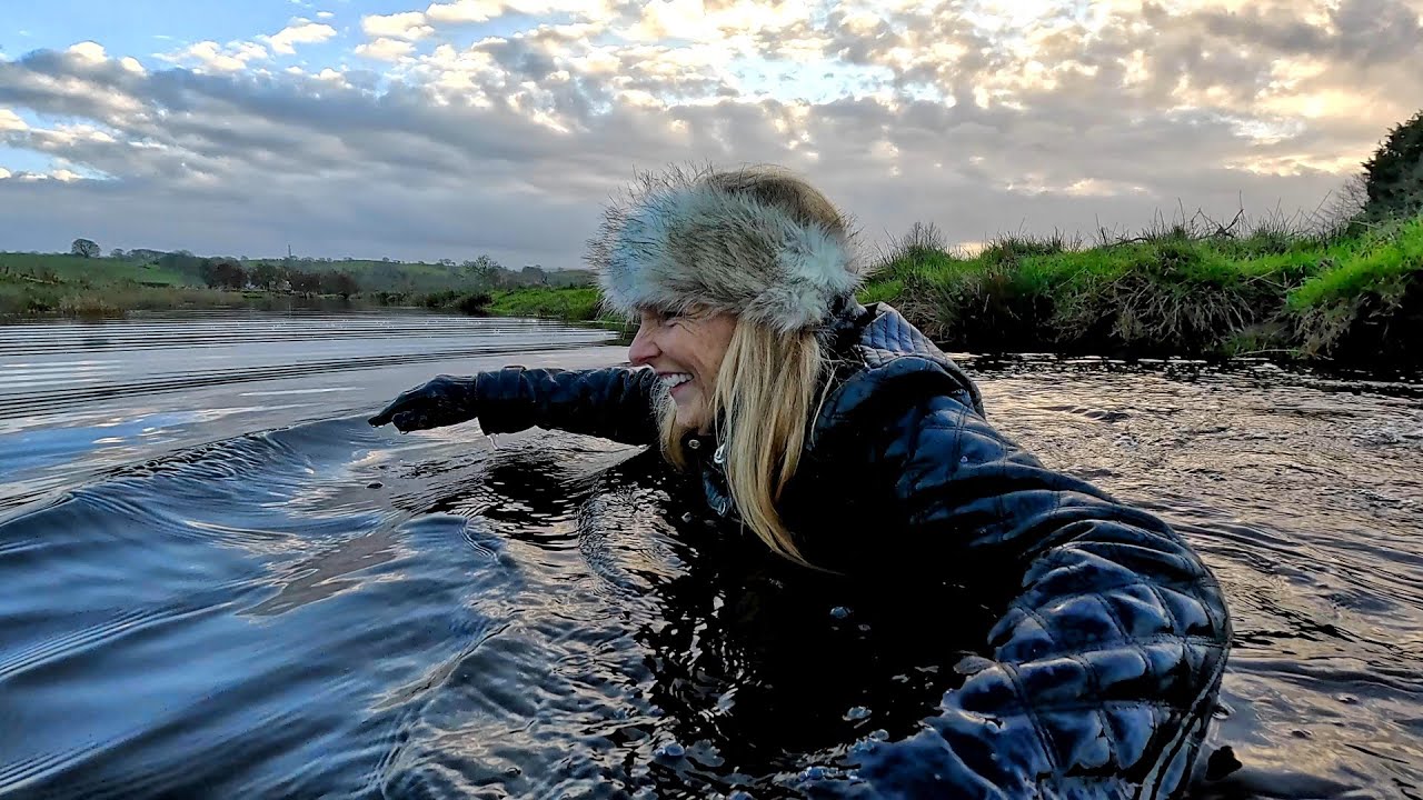 Video 120 - Big Sky - Taster (leather trousers, boots and jacket, splashing & wading in flood water)