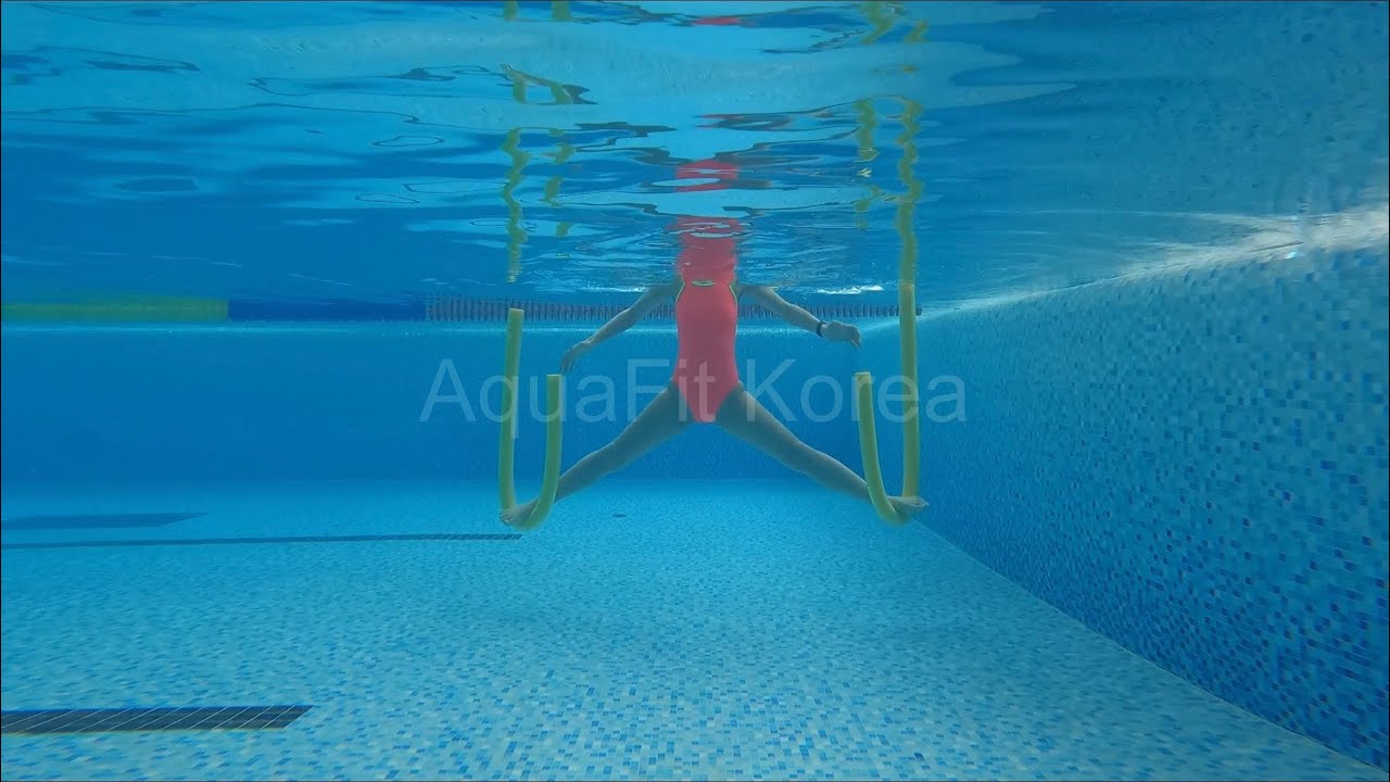 Aqua noodle for core training