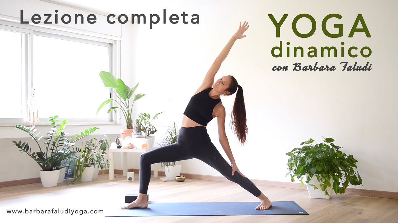 Lezione completa di yoga dinamico di 35 minuti (anche per principianti)