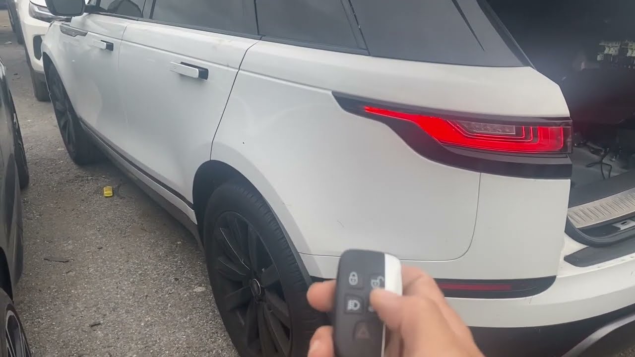 Все ключи LandRover Velar 2019 года утеряны с помощью Autel IM608 Pro2