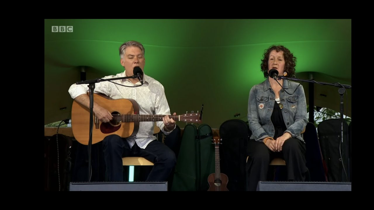 Under Canvas 2021/22 | Brian Ó hEadhra & Fionnag NicChoinnich | Briannan an t-Seòladair  | BBC ALBA