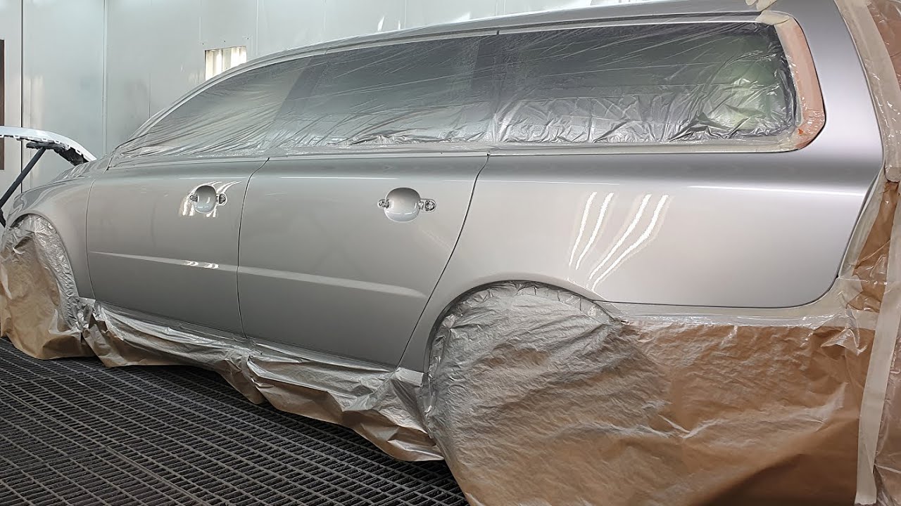 Painting car | Silver / metallic paint | Water base Axalta / Cromax Pro | Clear coat Lechler MC405