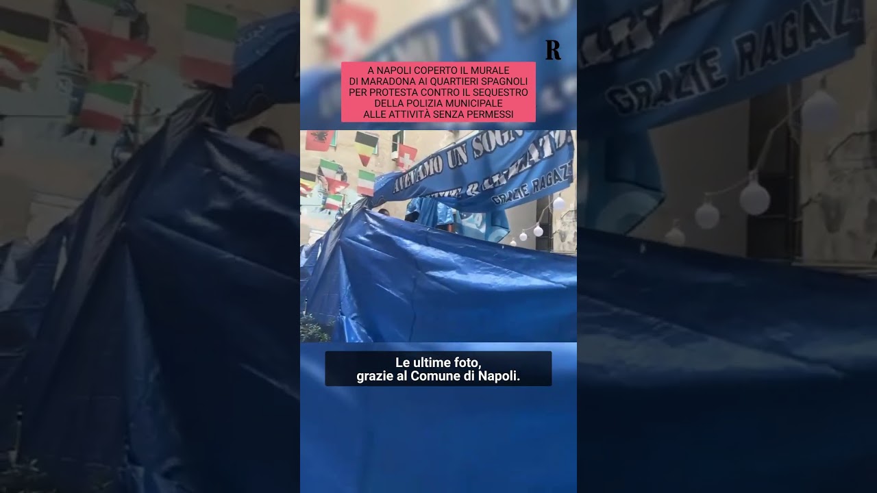 A Napoli coperto per protesta il murale di Maradona ai Quartieri Spagnoli