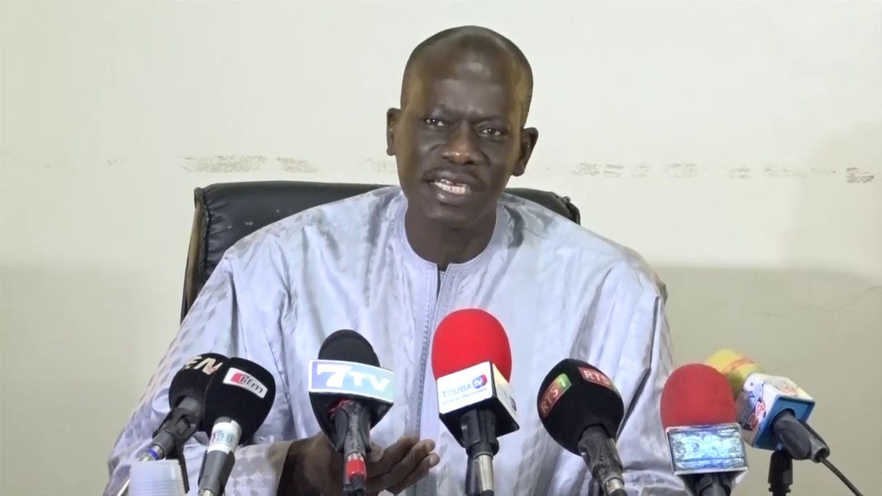 Les Solutions de Dr. Makhatar Lo Pour L'hopital Matlaboul Fawzayni de Touba