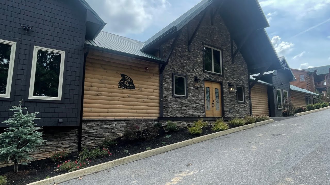 Lucid Dreams Lodge - Sevierville Cabin / Smoky Mountains / 2023 Palmer / Johnson Family Reunion