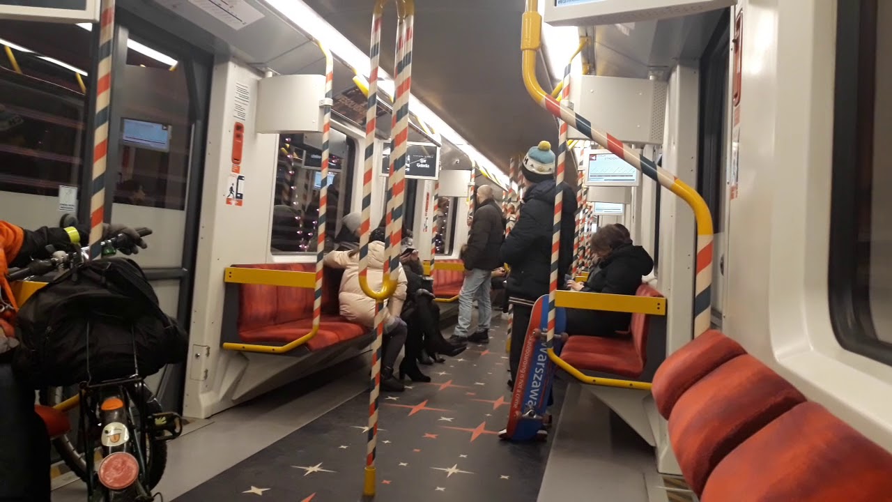 Świąteczne Metro Warszawskie 2019 Przejazd Rondo Daszyńskiego - Trocka