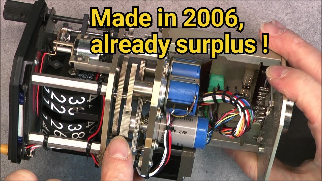 Разборка высотомера Honeywell, современного образца 2006 года!