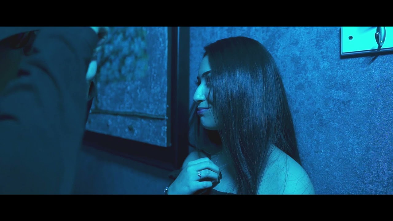 ELLA ME TIENE LOCO💞 [VÍDEO OFICIAL] - Doble ONE (Ft. FLAKO HIP HOP)